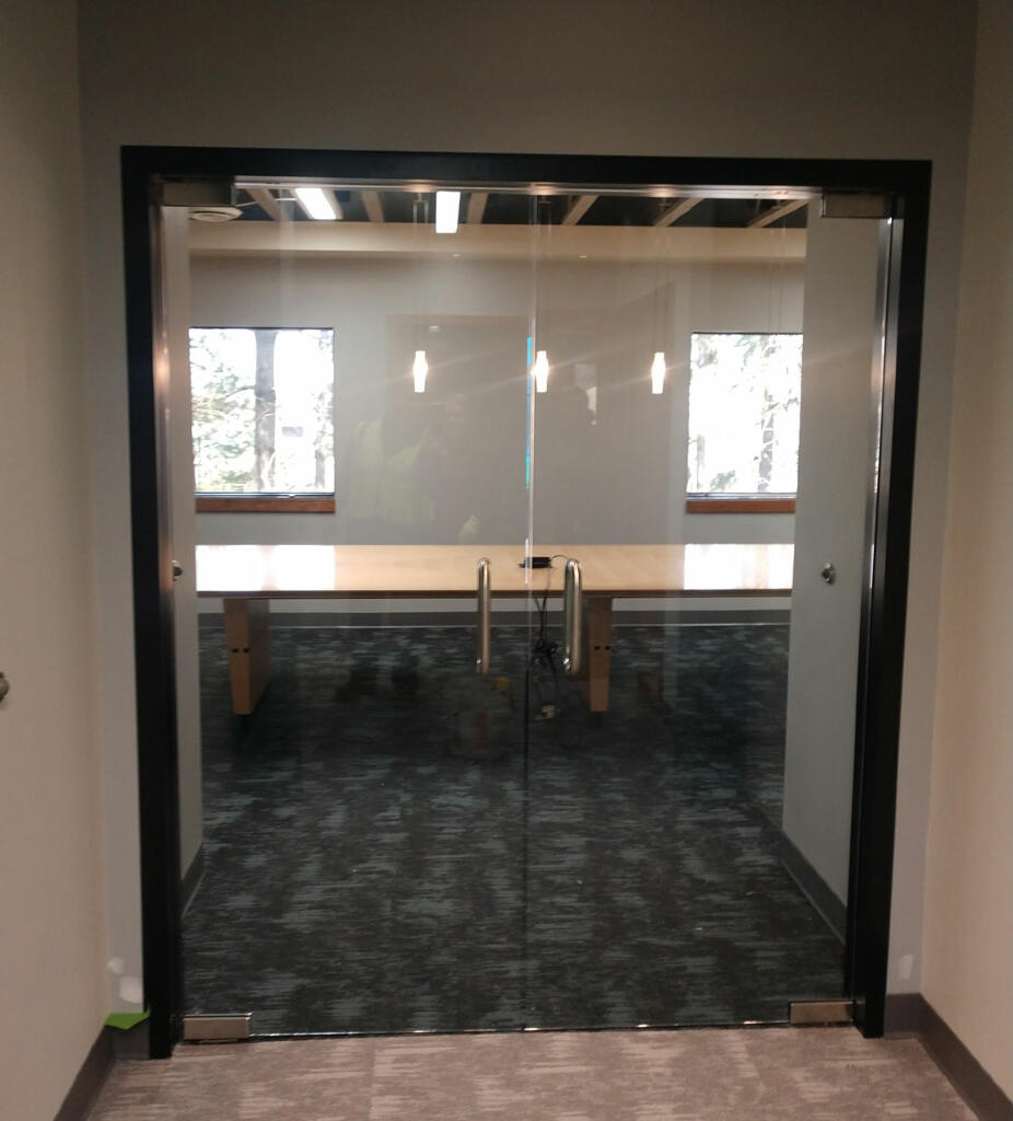 Speed View Office Walls Cleaner Finishes, Antimicrobial Options